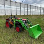 Погрузчик Kerland на Трактор MAHINDRA серии JIVO